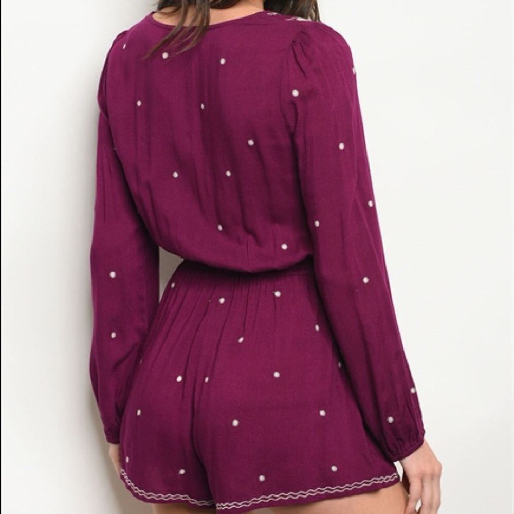 Last One! Long Sleeve Romper - Picture 4 of 5